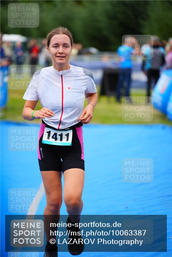 30.08.2026 - Elbe Triathlon Hamburg LAZAROV Photography http://msf.ph/oto/10063387 30.08.2026 11:55:20 Ziel 1411 meine-sportfotos.de