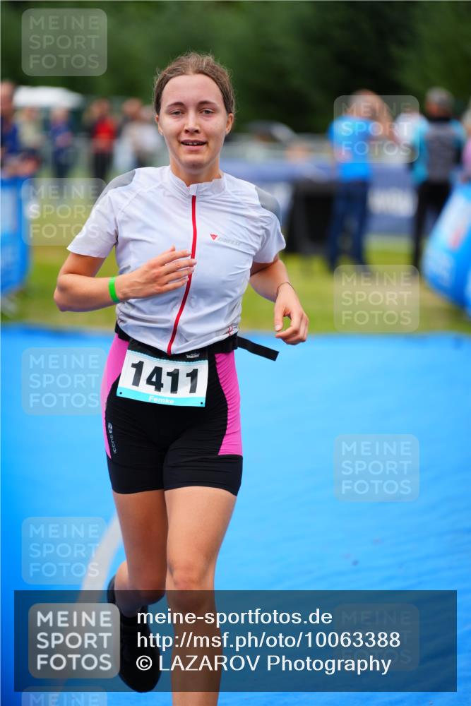 30.08.2026 - Elbe Triathlon Hamburg LAZAROV Photography http://msf.ph/oto/10063388 30.08.2026 11:55:20 Ziel 1411 meine-sportfotos.de