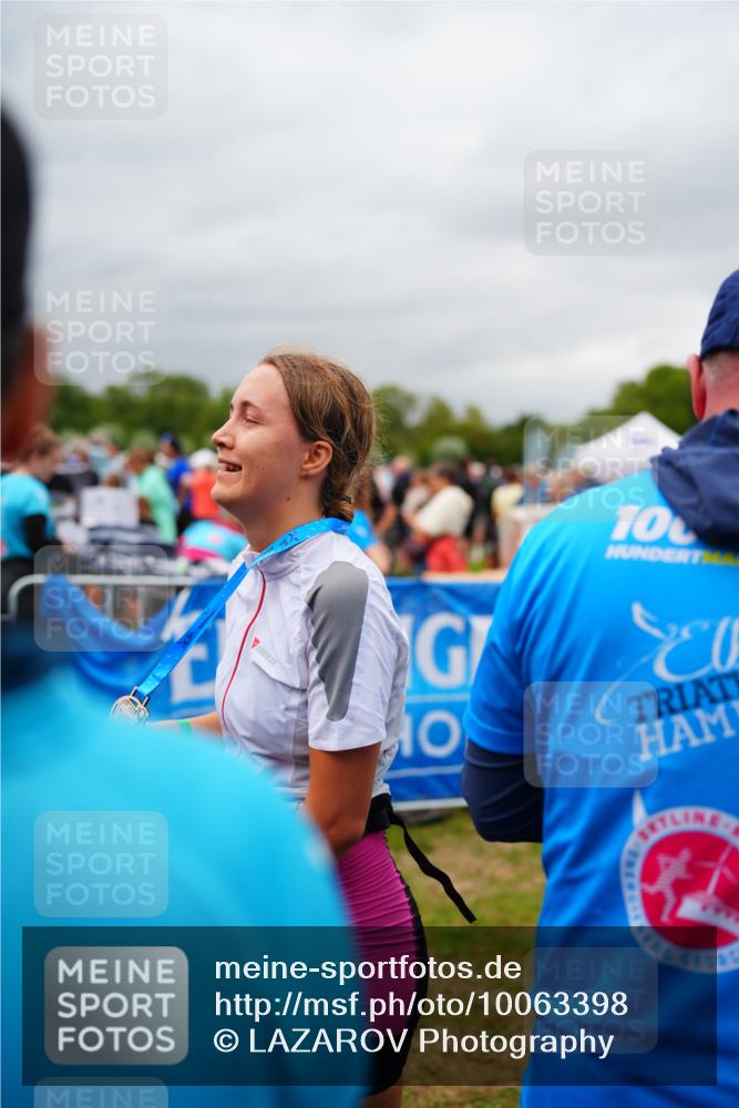 30.08.2026 - Elbe Triathlon Hamburg LAZAROV Photography http://msf.ph/oto/10063398 30.08.2026 11:55:26 Ziel  meine-sportfotos.de