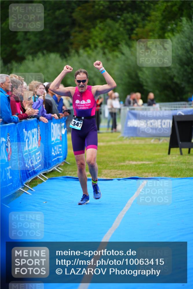 30.08.2026 - Elbe Triathlon Hamburg LAZAROV Photography http://msf.ph/oto/10063415 30.08.2026 11:55:34 Ziel 1343 meine-sportfotos.de