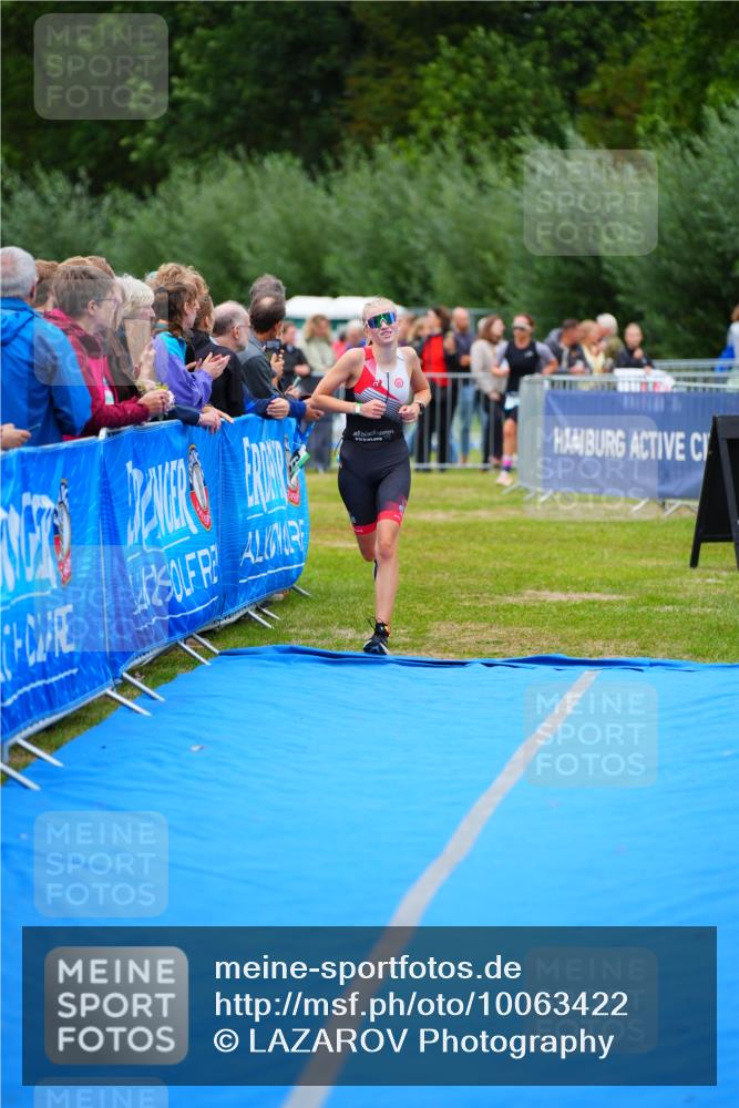 30.08.2026 - Elbe Triathlon Hamburg LAZAROV Photography http://msf.ph/oto/10063422 30.08.2026 11:55:46 Ziel 1423 meine-sportfotos.de