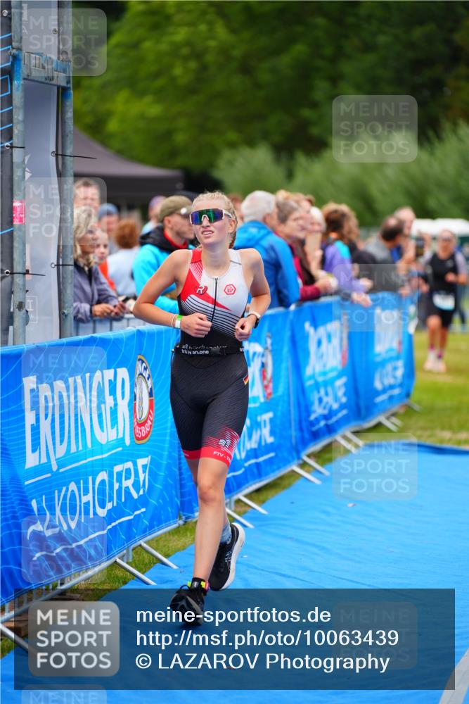 30.08.2026 - Elbe Triathlon Hamburg LAZAROV Photography http://msf.ph/oto/10063439 30.08.2026 11:55:49 Ziel 1423, 1507 meine-sportfotos.de