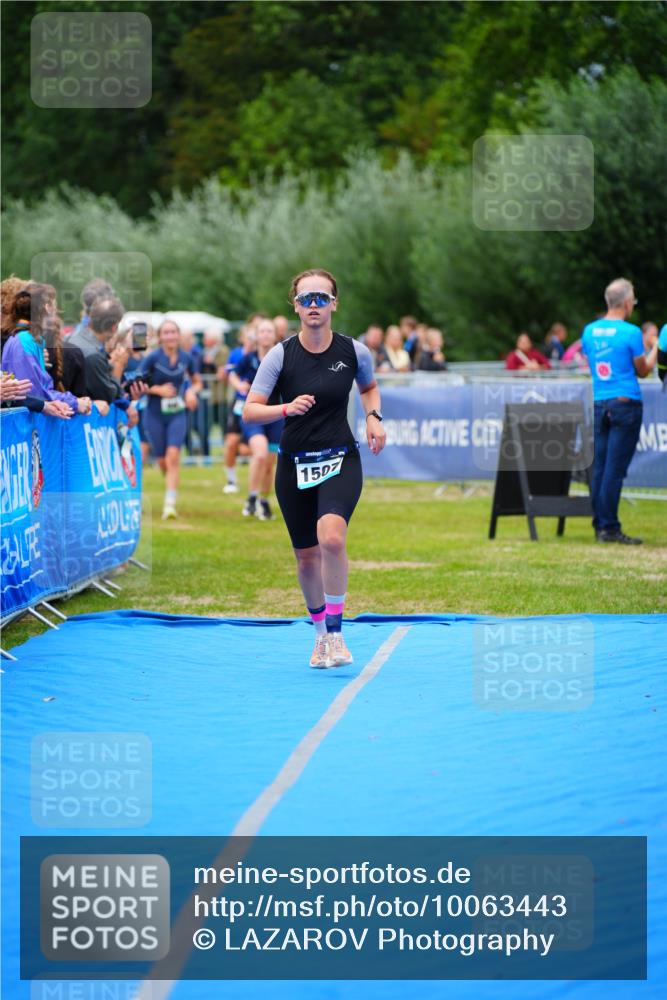 30.08.2026 - Elbe Triathlon Hamburg LAZAROV Photography http://msf.ph/oto/10063443 30.08.2026 11:55:54 Ziel 836, 861, 1376, 1507 meine-sportfotos.de