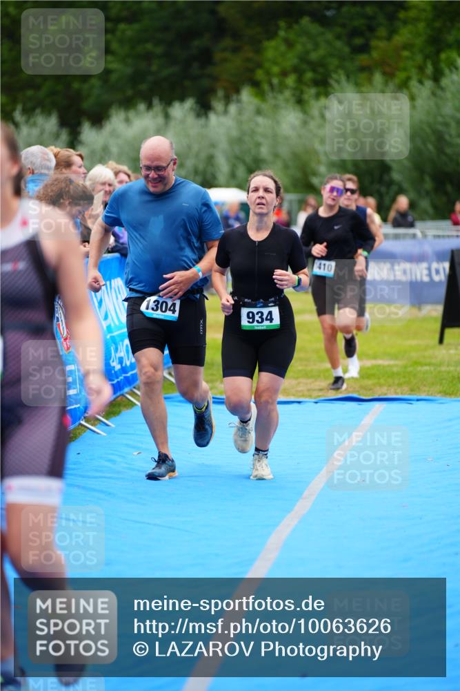 30.08.2026 - Elbe Triathlon Hamburg LAZAROV Photography http://msf.ph/oto/10063626 30.08.2026 11:57:47 Ziel 510, 860, 934, 1304, 1410, 1457 meine-sportfotos.de