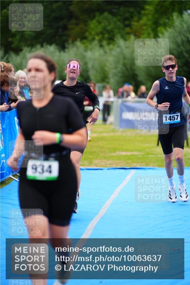 30.08.2026 - Elbe Triathlon Hamburg LAZAROV Photography http://msf.ph/oto/10063637 30.08.2026 11:57:49 Ziel 510, 934, 1304, 1410, 1457 meine-sportfotos.de