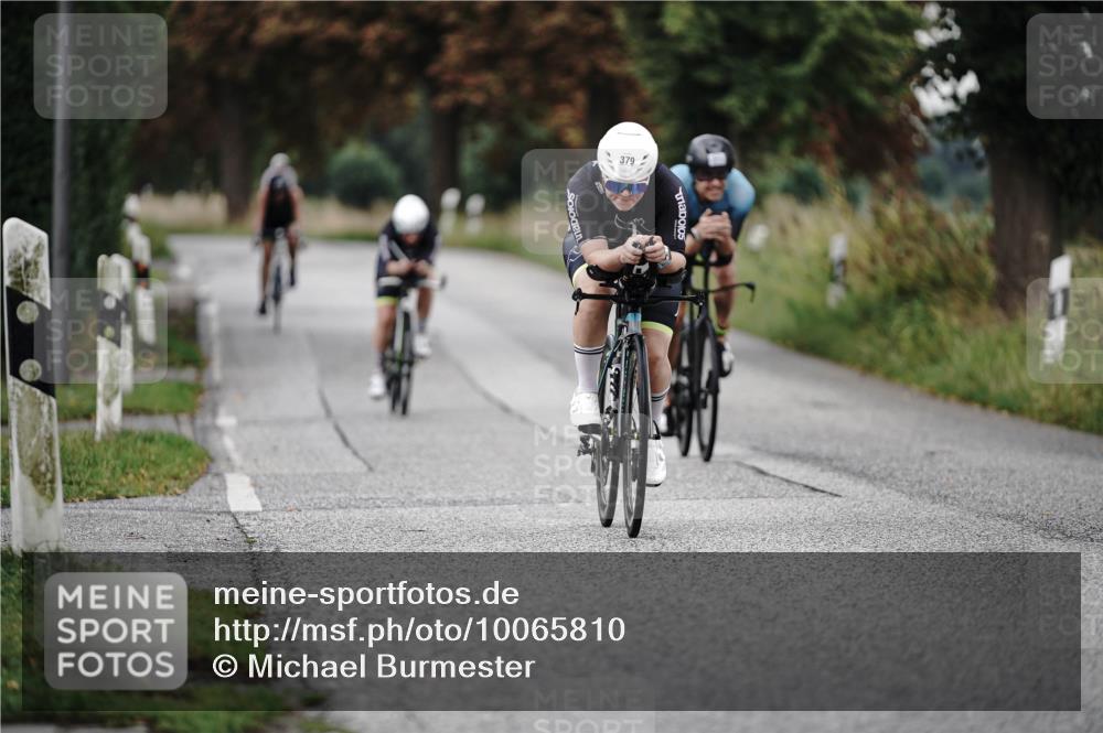 30.08.2026 - Elbe Triathlon Hamburg Michael Burmester http://msf.ph/oto/10065810 30.08.2026 09:01:42 Radfahren 211, 279, 376, 379, 386 meine-sportfotos.de