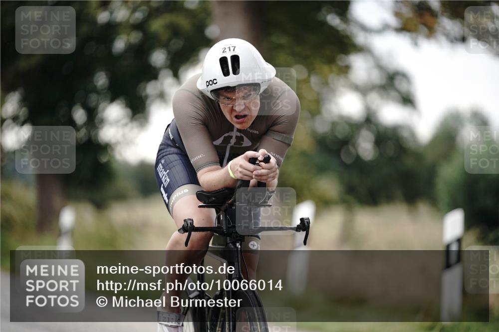 30.08.2026 - Elbe Triathlon Hamburg Michael Burmester http://msf.ph/oto/10066014 30.08.2026 09:04:33 Radfahren 217 meine-sportfotos.de