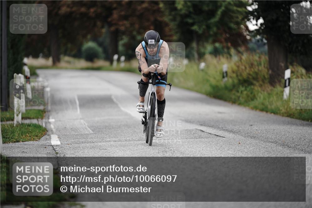 30.08.2026 - Elbe Triathlon Hamburg Michael Burmester http://msf.ph/oto/10066097 30.08.2026 09:05:41 Radfahren 207, 309 meine-sportfotos.de
