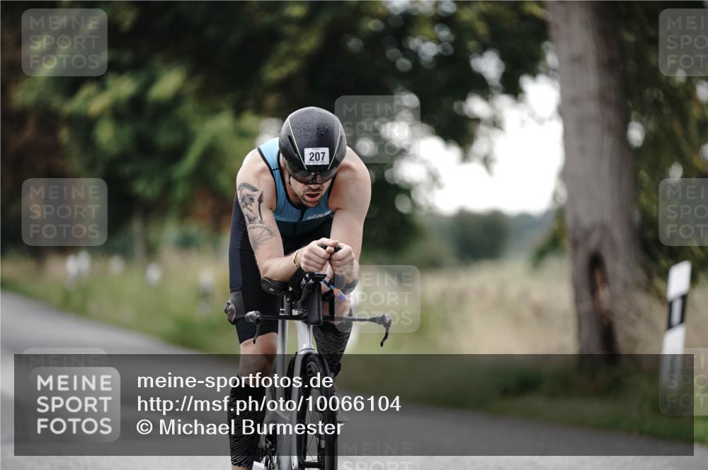 30.08.2026 - Elbe Triathlon Hamburg Michael Burmester http://msf.ph/oto/10066104 30.08.2026 09:05:42 Radfahren 207, 309 meine-sportfotos.de