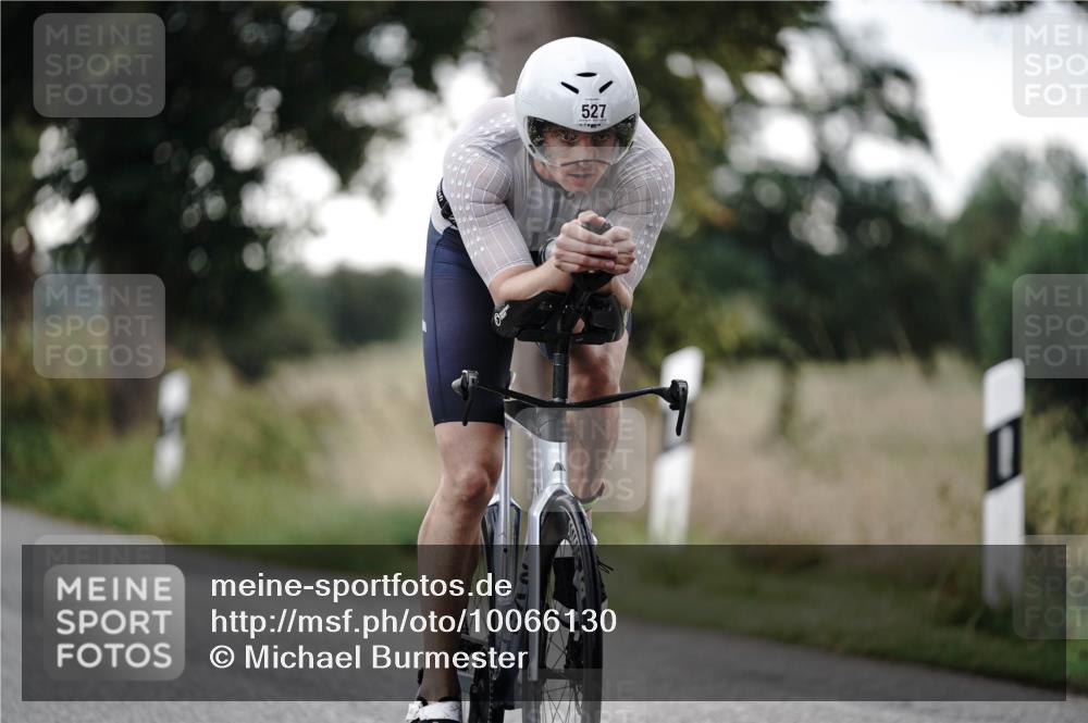 30.08.2026 - Elbe Triathlon Hamburg Michael Burmester http://msf.ph/oto/10066130 30.08.2026 09:06:08 Radfahren 197, 272, 527 meine-sportfotos.de