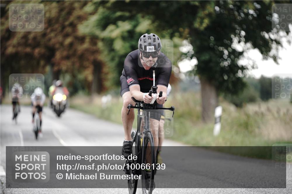 30.08.2026 - Elbe Triathlon Hamburg Michael Burmester http://msf.ph/oto/10066139 30.08.2026 09:06:12 Radfahren 197, 272, 412 meine-sportfotos.de