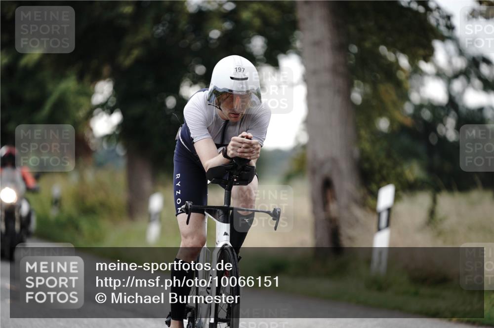 30.08.2026 - Elbe Triathlon Hamburg Michael Burmester http://msf.ph/oto/10066151 30.08.2026 09:06:15 Radfahren 197, 272, 312, 412 meine-sportfotos.de