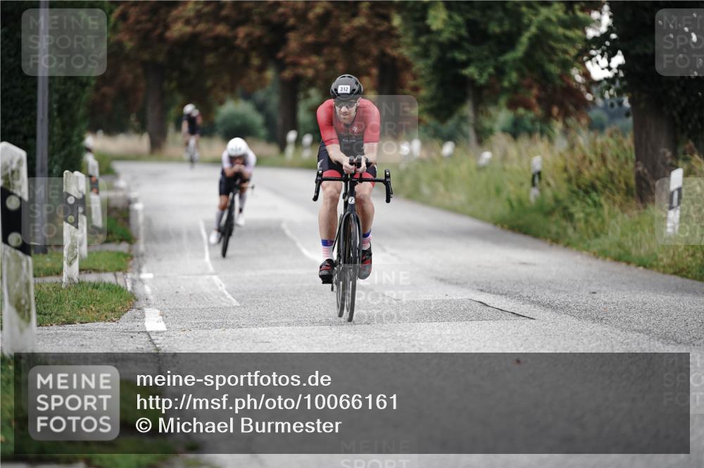 30.08.2026 - Elbe Triathlon Hamburg Michael Burmester http://msf.ph/oto/10066161 30.08.2026 09:06:21 Radfahren 312, 368 meine-sportfotos.de