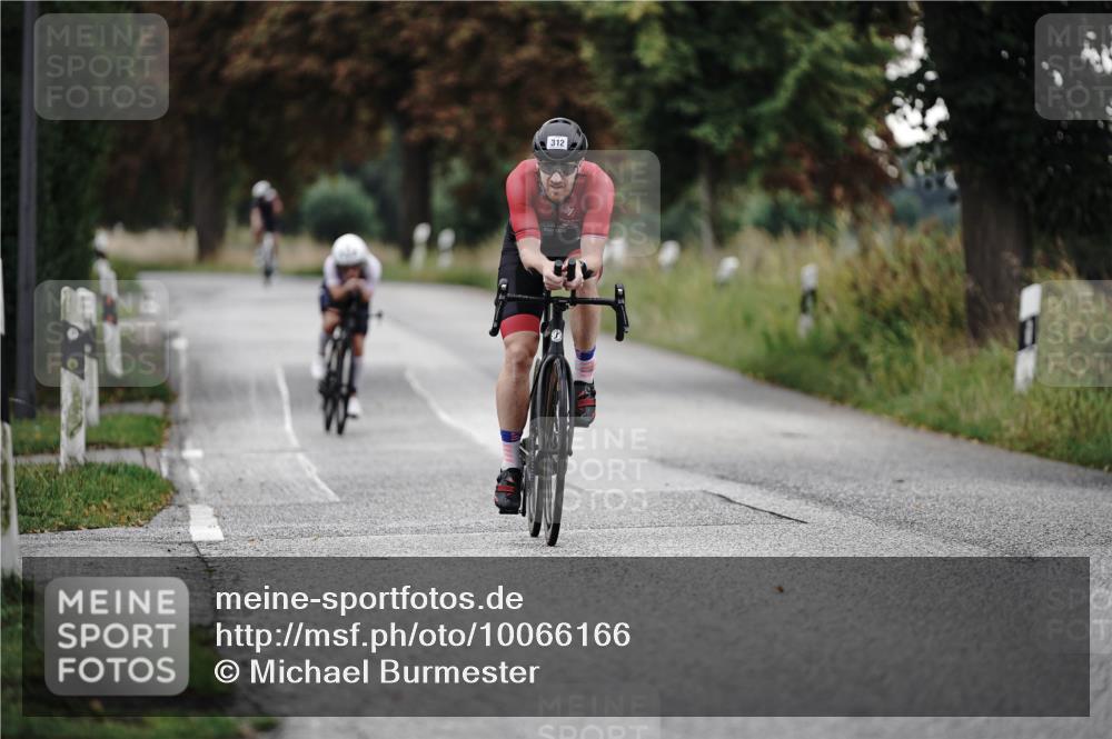 30.08.2026 - Elbe Triathlon Hamburg Michael Burmester http://msf.ph/oto/10066166 30.08.2026 09:06:21 Radfahren 312, 368 meine-sportfotos.de