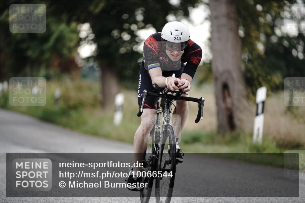 30.08.2026 - Elbe Triathlon Hamburg Michael Burmester http://msf.ph/oto/10066544 30.08.2026 09:11:01 Radfahren 191, 206, 240 meine-sportfotos.de