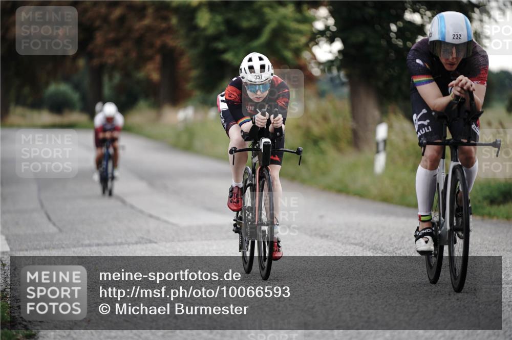 30.08.2026 - Elbe Triathlon Hamburg Michael Burmester http://msf.ph/oto/10066593 30.08.2026 09:11:11 Radfahren 232, 252, 349, 357, 480 meine-sportfotos.de