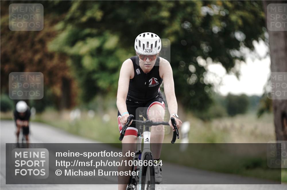 30.08.2026 - Elbe Triathlon Hamburg Michael Burmester http://msf.ph/oto/10066634 30.08.2026 09:11:38 Radfahren 270, 328 meine-sportfotos.de
