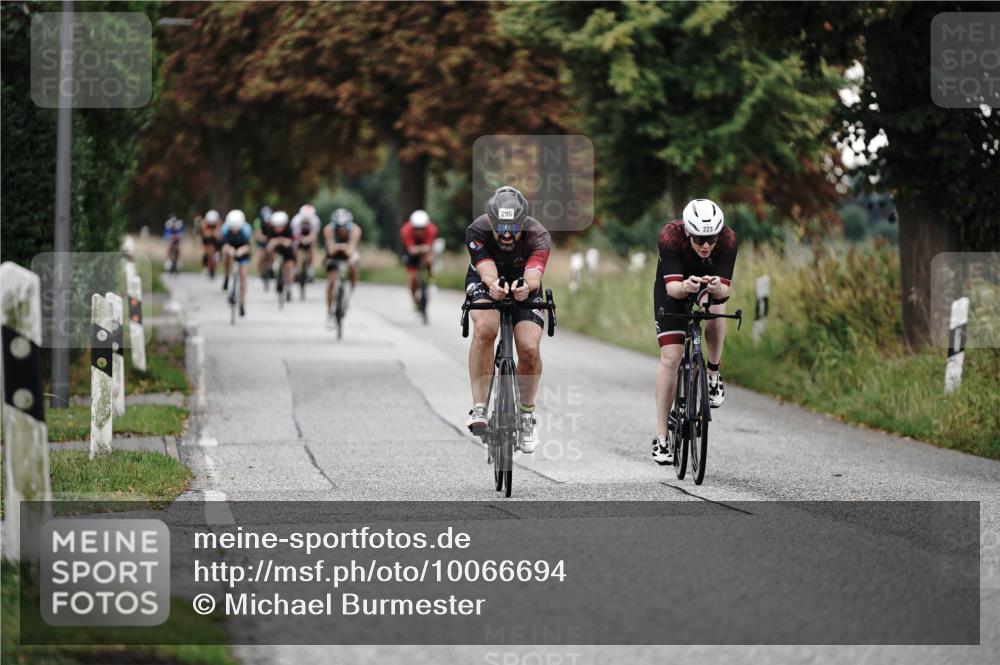 30.08.2026 - Elbe Triathlon Hamburg Michael Burmester http://msf.ph/oto/10066694 30.08.2026 09:12:13 Radfahren 210, 223, 295, 314, 359 meine-sportfotos.de