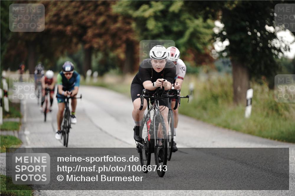 30.08.2026 - Elbe Triathlon Hamburg Michael Burmester http://msf.ph/oto/10066743 30.08.2026 09:12:20 Radfahren 210, 290, 310, 314, 347, 351, 359, 374 meine-sportfotos.de