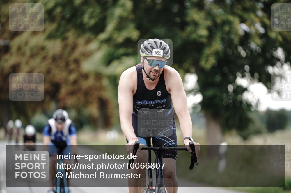 30.08.2026 - Elbe Triathlon Hamburg Michael Burmester http://msf.ph/oto/10066807 30.08.2026 09:12:42 Radfahren 202, 288, 341, 481, 595 meine-sportfotos.de