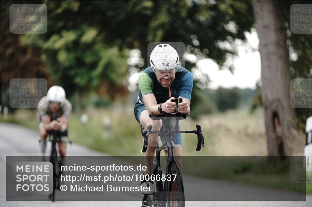30.08.2026 - Elbe Triathlon Hamburg Michael Burmester http://msf.ph/oto/10066837 30.08.2026 09:12:50 Radfahren 202, 222, 271, 298, 366 meine-sportfotos.de