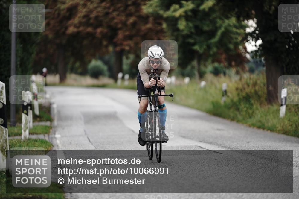 30.08.2026 - Elbe Triathlon Hamburg Michael Burmester http://msf.ph/oto/10066991 30.08.2026 09:13:27 Radfahren 238, 248 meine-sportfotos.de