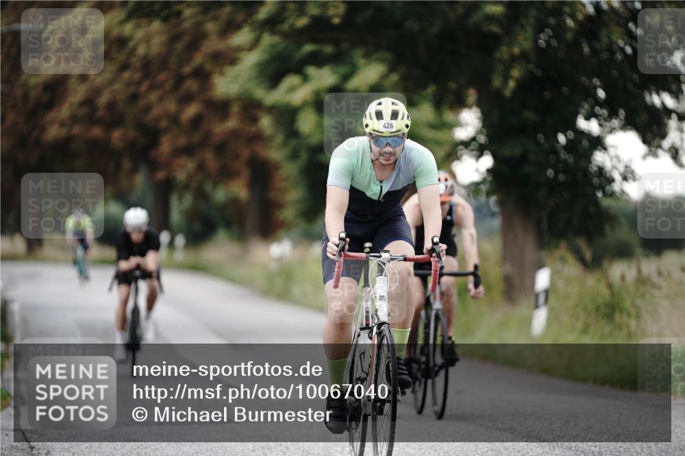 30.08.2026 - Elbe Triathlon Hamburg Michael Burmester http://msf.ph/oto/10067040 30.08.2026 09:14:02 Radfahren 284, 394, 426, 544 meine-sportfotos.de