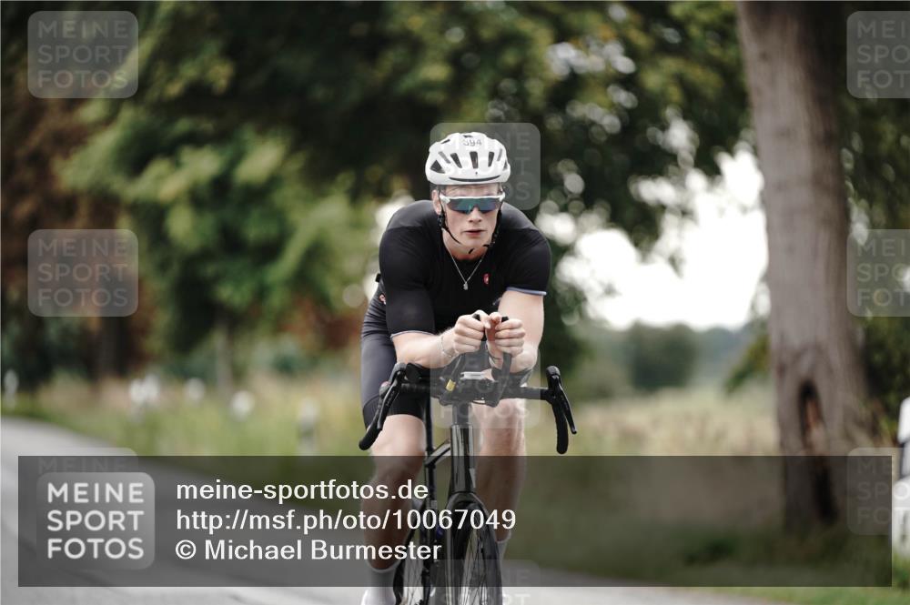 30.08.2026 - Elbe Triathlon Hamburg Michael Burmester http://msf.ph/oto/10067049 30.08.2026 09:14:04 Radfahren 284, 394, 426, 544 meine-sportfotos.de