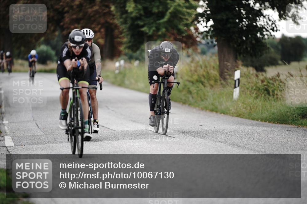30.08.2026 - Elbe Triathlon Hamburg Michael Burmester http://msf.ph/oto/10067130 30.08.2026 09:14:34 Radfahren 195, 205, 215, 225, 315, 383 meine-sportfotos.de
