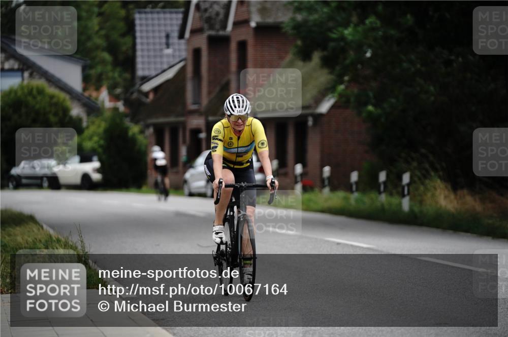30.08.2026 - Elbe Triathlon Hamburg Michael Burmester http://msf.ph/oto/10067164 30.08.2026 15:35:22 Radfahren  meine-sportfotos.de