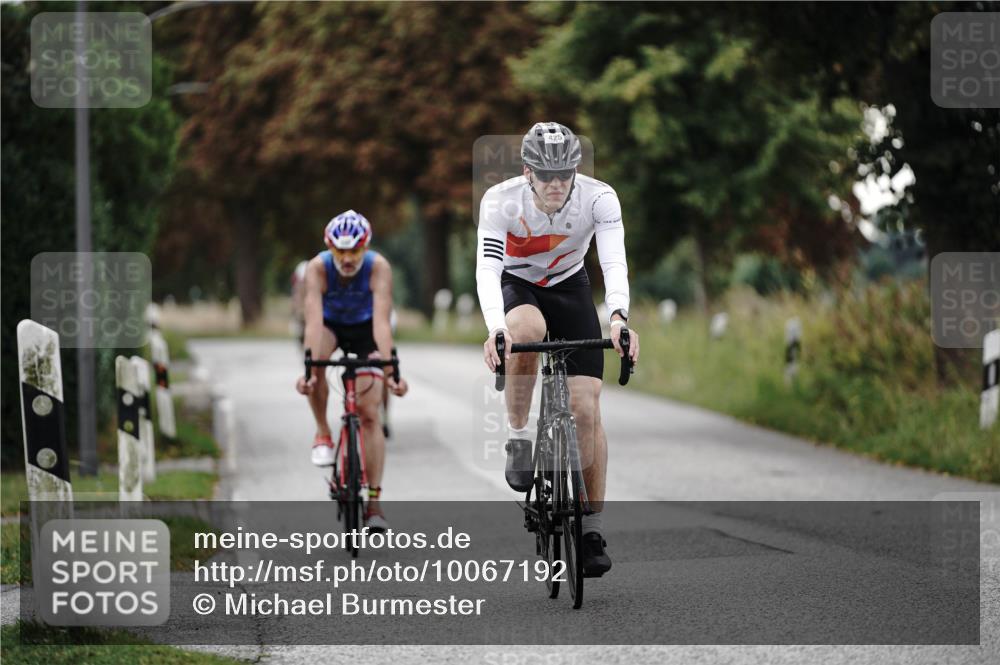 30.08.2026 - Elbe Triathlon Hamburg Michael Burmester http://msf.ph/oto/10067192 30.08.2026 09:14:52 Radfahren 186, 211, 260, 274, 425, 438, 493, 532 meine-sportfotos.de