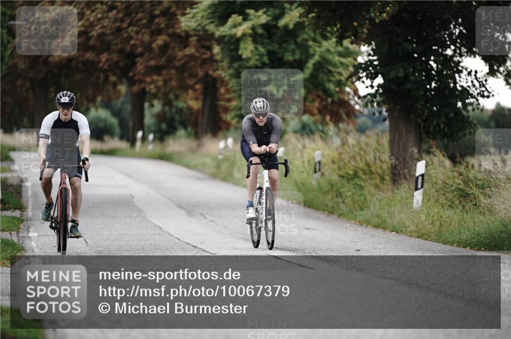 30.08.2026 - Elbe Triathlon Hamburg Michael Burmester http://msf.ph/oto/10067379 30.08.2026 09:15:49 Radfahren 200, 445, 501 meine-sportfotos.de