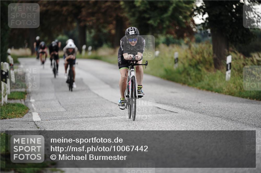 30.08.2026 - Elbe Triathlon Hamburg Michael Burmester http://msf.ph/oto/10067442 30.08.2026 09:16:41 Radfahren 217, 231, 247, 327, 384, 391, 637, 641 meine-sportfotos.de