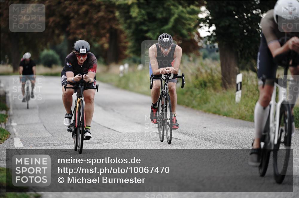 30.08.2026 - Elbe Triathlon Hamburg Michael Burmester http://msf.ph/oto/10067470 30.08.2026 09:16:47 Radfahren 247, 391, 431, 637, 641 meine-sportfotos.de