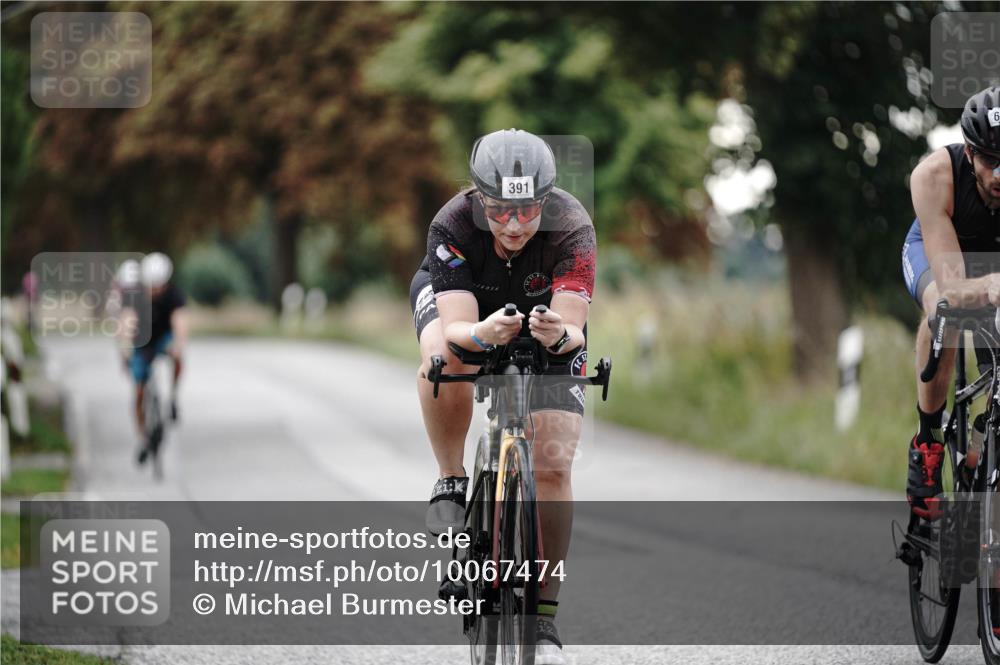 30.08.2026 - Elbe Triathlon Hamburg Michael Burmester http://msf.ph/oto/10067474 30.08.2026 09:16:48 Radfahren 247, 305, 391, 431, 637, 641 meine-sportfotos.de