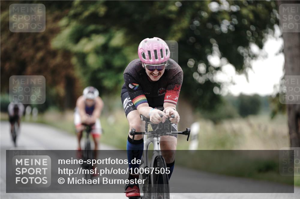 30.08.2026 - Elbe Triathlon Hamburg Michael Burmester http://msf.ph/oto/10067505 30.08.2026 09:17:01 Radfahren 203, 319, 358, 467, 495 meine-sportfotos.de