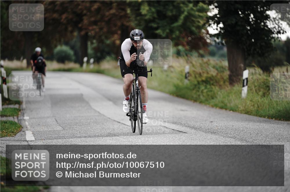 30.08.2026 - Elbe Triathlon Hamburg Michael Burmester http://msf.ph/oto/10067510 30.08.2026 09:17:04 Radfahren 203, 358, 467, 495 meine-sportfotos.de