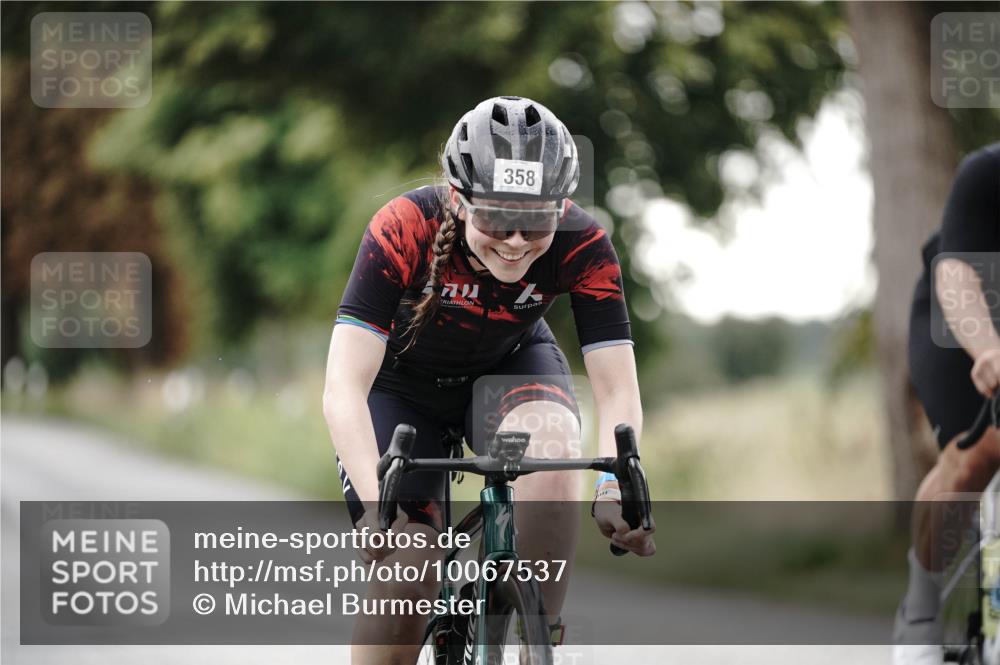 30.08.2026 - Elbe Triathlon Hamburg Michael Burmester http://msf.ph/oto/10067537 30.08.2026 09:17:09 Radfahren 268, 358, 467 meine-sportfotos.de