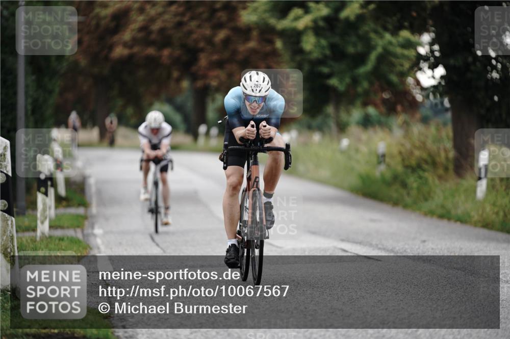 30.08.2026 - Elbe Triathlon Hamburg Michael Burmester http://msf.ph/oto/10067567 30.08.2026 09:17:28 Radfahren 267, 279 meine-sportfotos.de