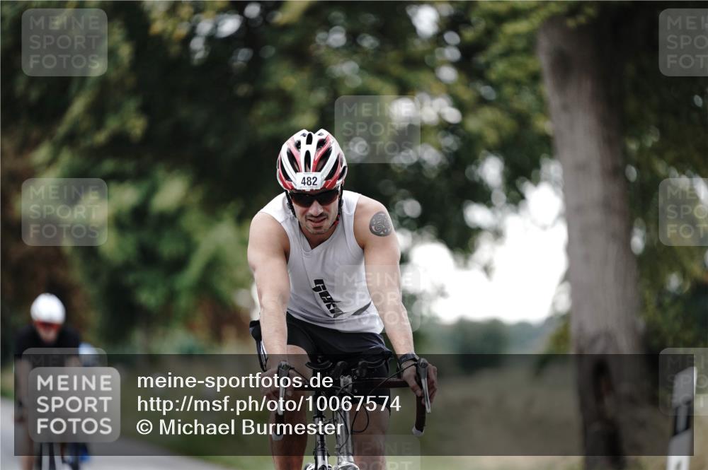 30.08.2026 - Elbe Triathlon Hamburg Michael Burmester http://msf.ph/oto/10067574 30.08.2026 09:17:41 Radfahren 196, 218, 364, 482, 490, 498 meine-sportfotos.de