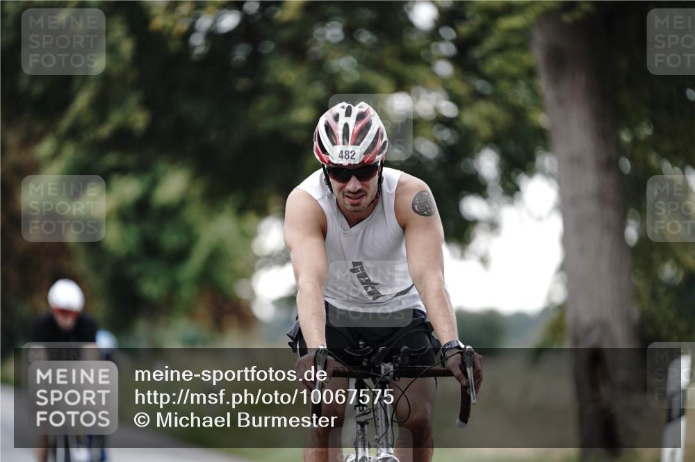 30.08.2026 - Elbe Triathlon Hamburg Michael Burmester http://msf.ph/oto/10067575 30.08.2026 09:17:41 Radfahren 196, 218, 364, 482, 490, 498 meine-sportfotos.de
