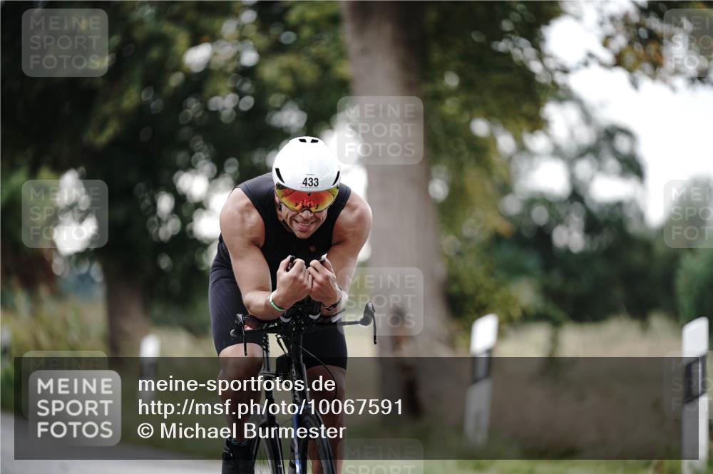 30.08.2026 - Elbe Triathlon Hamburg Michael Burmester http://msf.ph/oto/10067591 30.08.2026 09:17:51 Radfahren 308, 329, 389, 415, 433, 449 meine-sportfotos.de