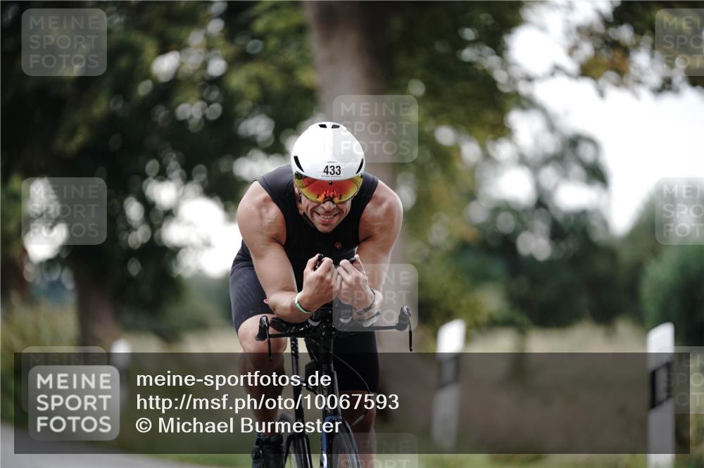 30.08.2026 - Elbe Triathlon Hamburg Michael Burmester http://msf.ph/oto/10067593 30.08.2026 09:17:51 Radfahren 308, 329, 389, 415, 433, 449 meine-sportfotos.de