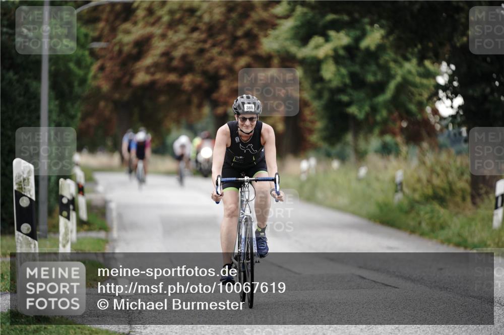 30.08.2026 - Elbe Triathlon Hamburg Michael Burmester http://msf.ph/oto/10067619 30.08.2026 09:18:11 Radfahren 386, 483, 527 meine-sportfotos.de