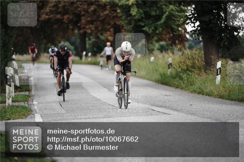 30.08.2026 - Elbe Triathlon Hamburg Michael Burmester http://msf.ph/oto/10067662 30.08.2026 09:18:40 Radfahren 207, 244, 293, 508 meine-sportfotos.de