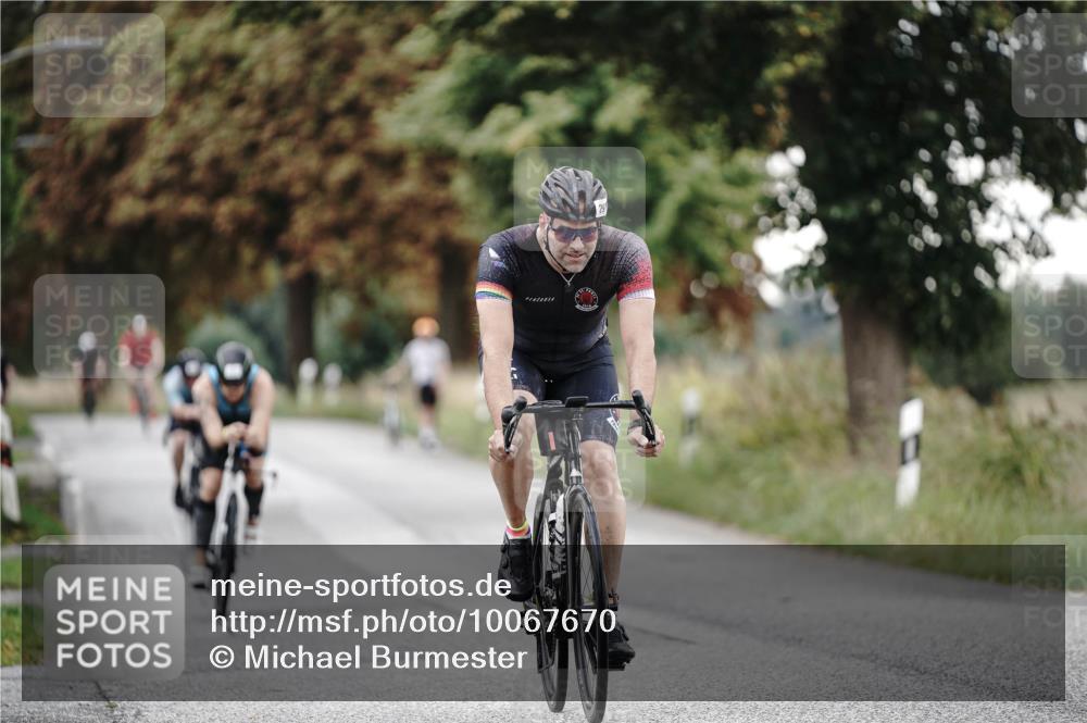30.08.2026 - Elbe Triathlon Hamburg Michael Burmester http://msf.ph/oto/10067670 30.08.2026 09:18:43 Radfahren 207, 244, 293, 508 meine-sportfotos.de