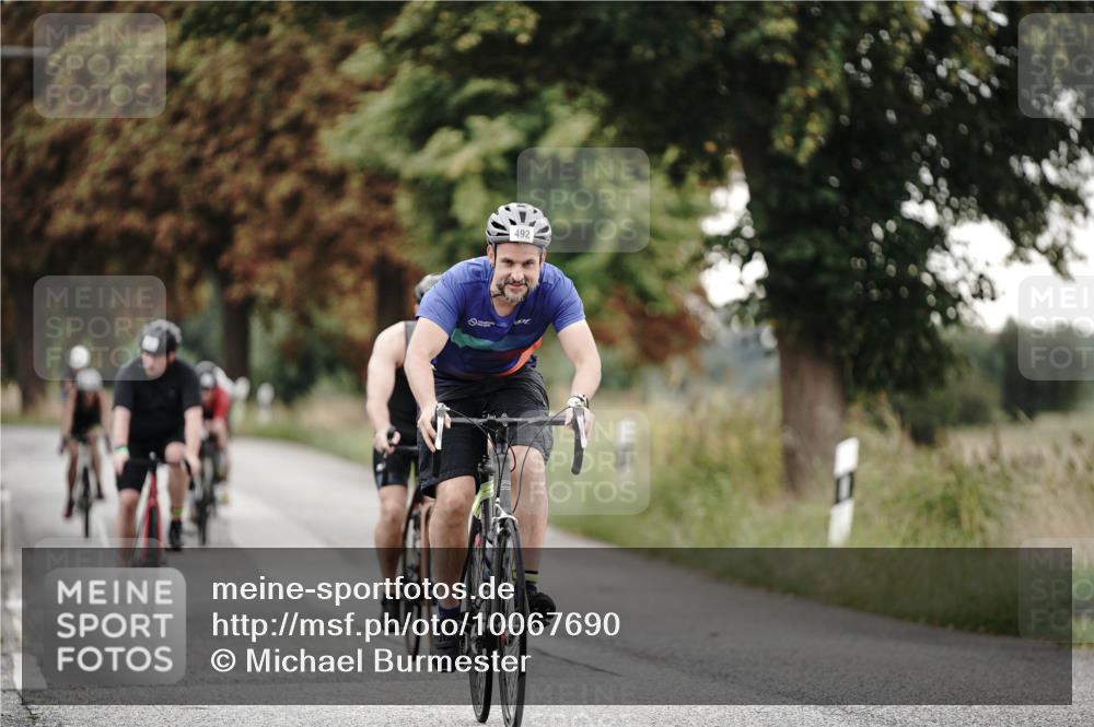 30.08.2026 - Elbe Triathlon Hamburg Michael Burmester http://msf.ph/oto/10067690 30.08.2026 09:18:56 Radfahren 272, 309, 336, 353, 436, 457, 492 meine-sportfotos.de
