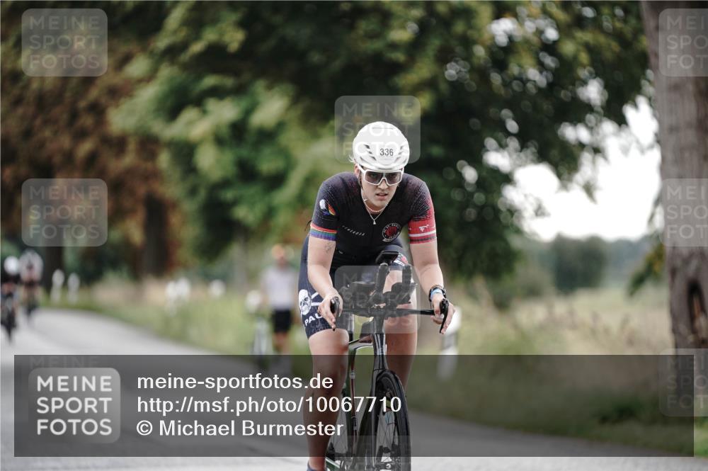 30.08.2026 - Elbe Triathlon Hamburg Michael Burmester http://msf.ph/oto/10067710 30.08.2026 09:19:03 Radfahren 208, 213, 272, 336, 353, 412, 536 meine-sportfotos.de