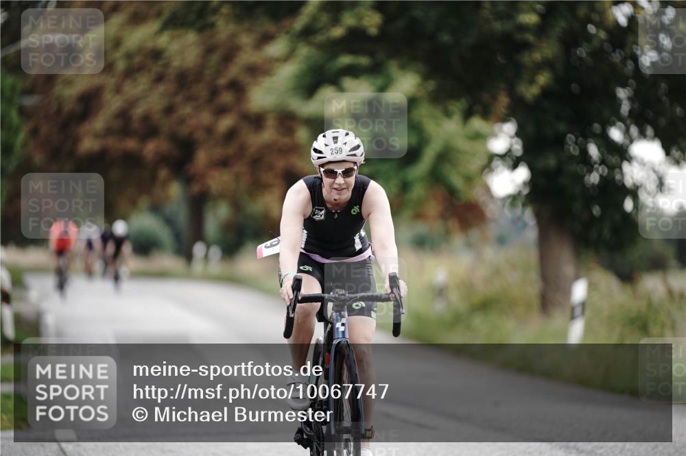 30.08.2026 - Elbe Triathlon Hamburg Michael Burmester http://msf.ph/oto/10067747 30.08.2026 09:19:28 Radfahren 214, 259 meine-sportfotos.de