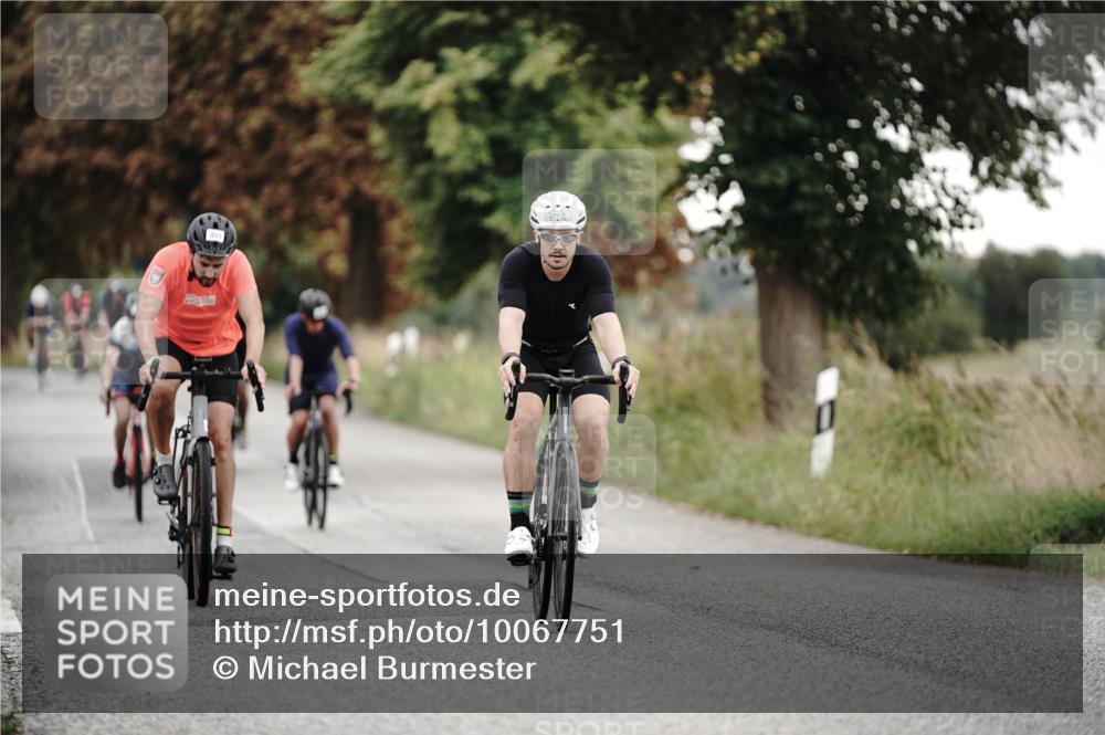 30.08.2026 - Elbe Triathlon Hamburg Michael Burmester http://msf.ph/oto/10067751 30.08.2026 09:19:35 Radfahren 183, 266, 312, 368, 434, 451, 502, 520, 567, 597 meine-sportfotos.de